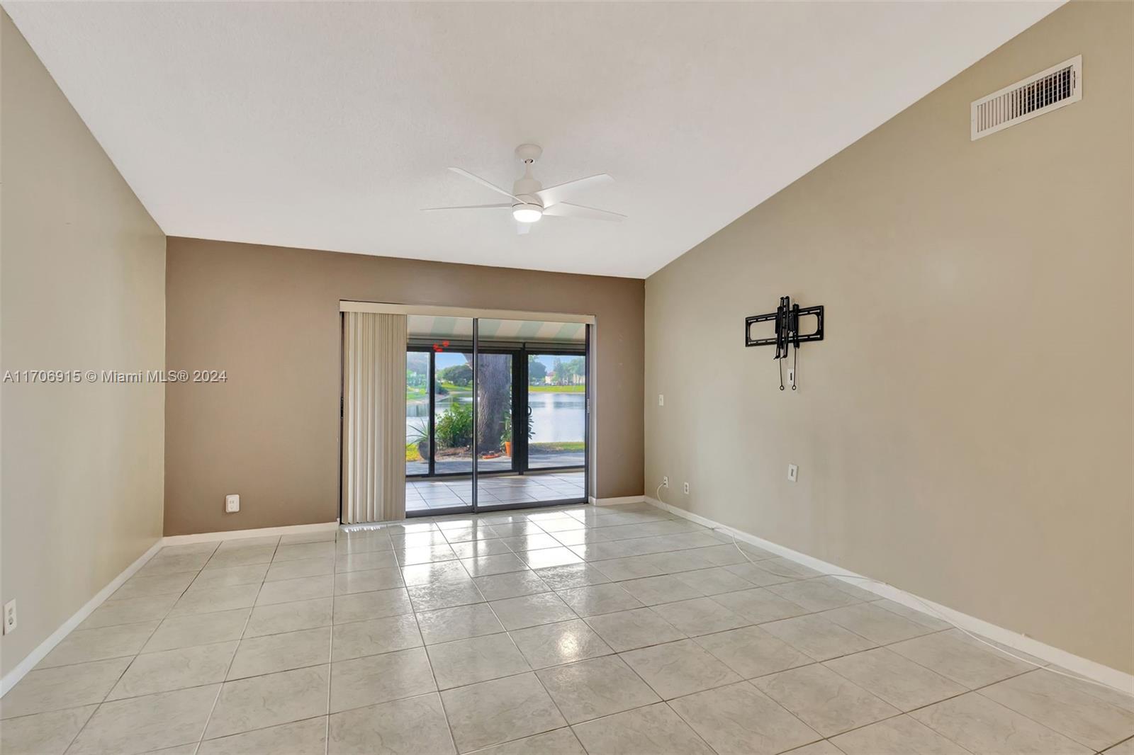 4864 Sable Pine Cir #A, West Palm Beach, Florida image 19