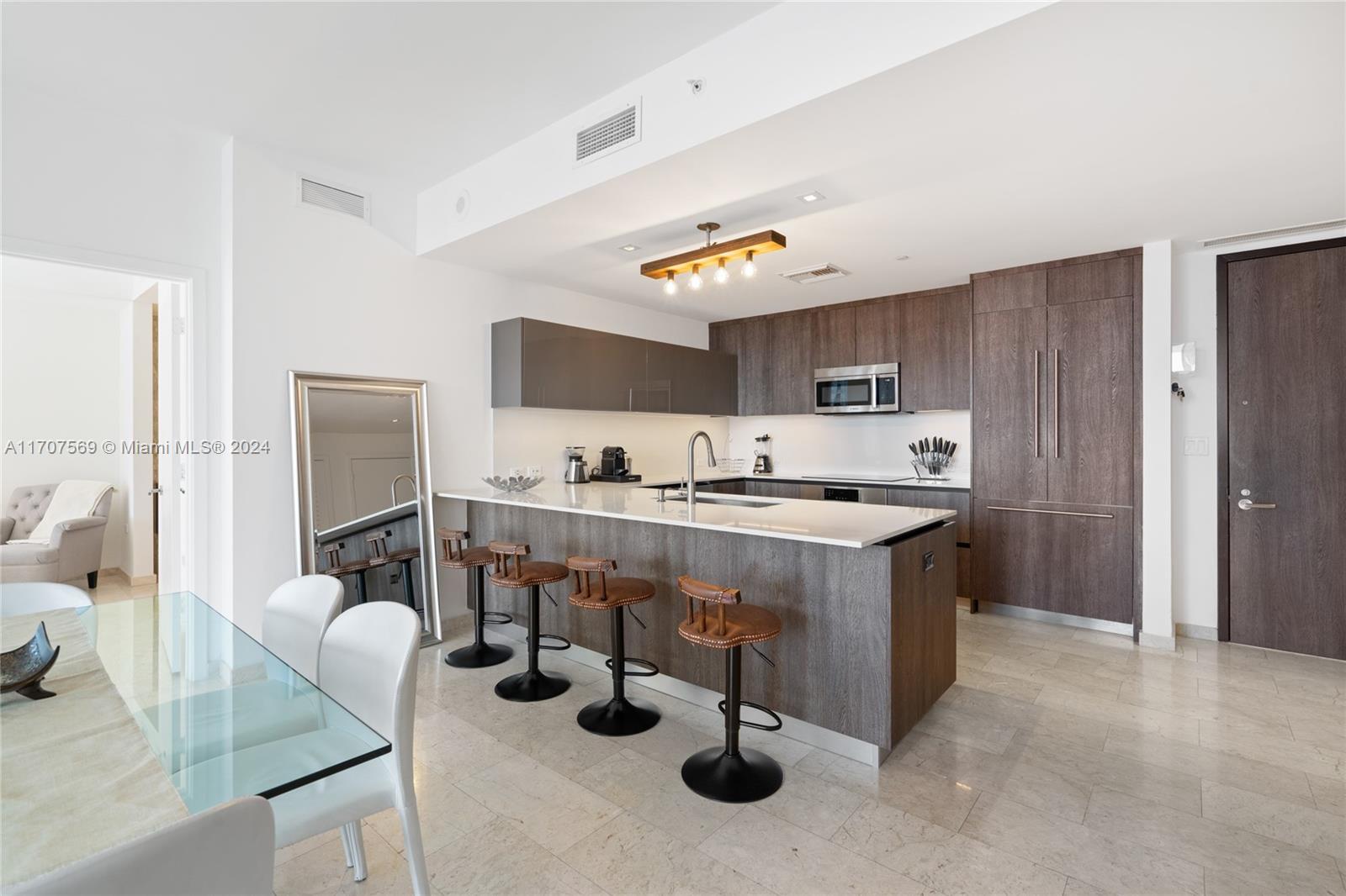 88 SW 7 Street #3403, Miami, Florida image 12