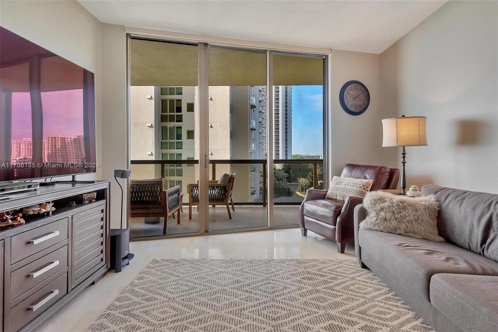 16275 Collins Ave #703, Sunny Isles Beach, Florida image 14