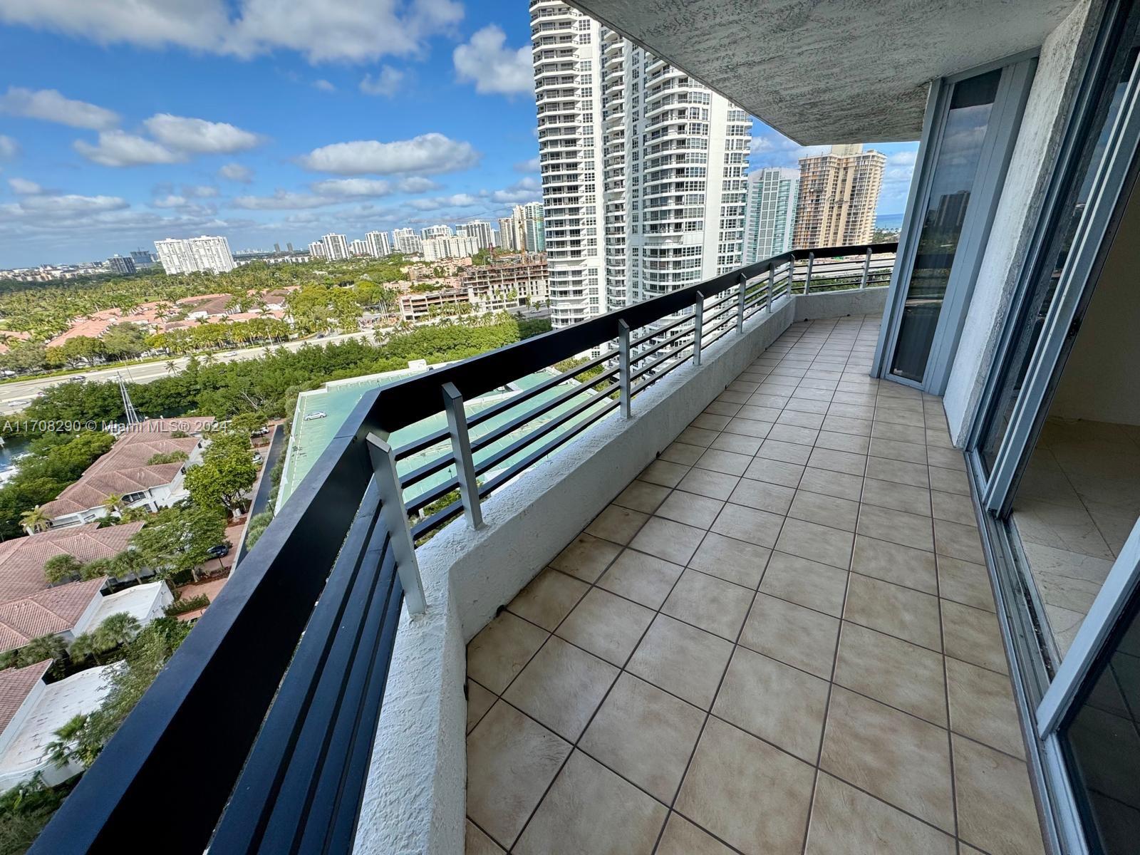 3530 Mystic Pointe Dr #1809, Aventura FL 33180