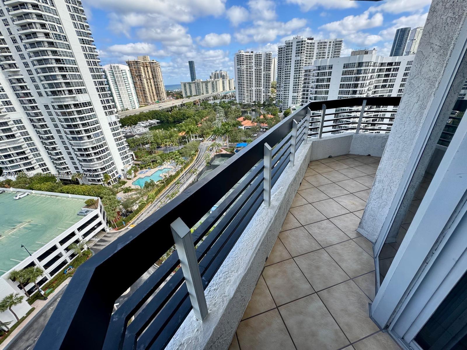 3530 Mystic Pointe Dr #1809, Aventura FL 33180