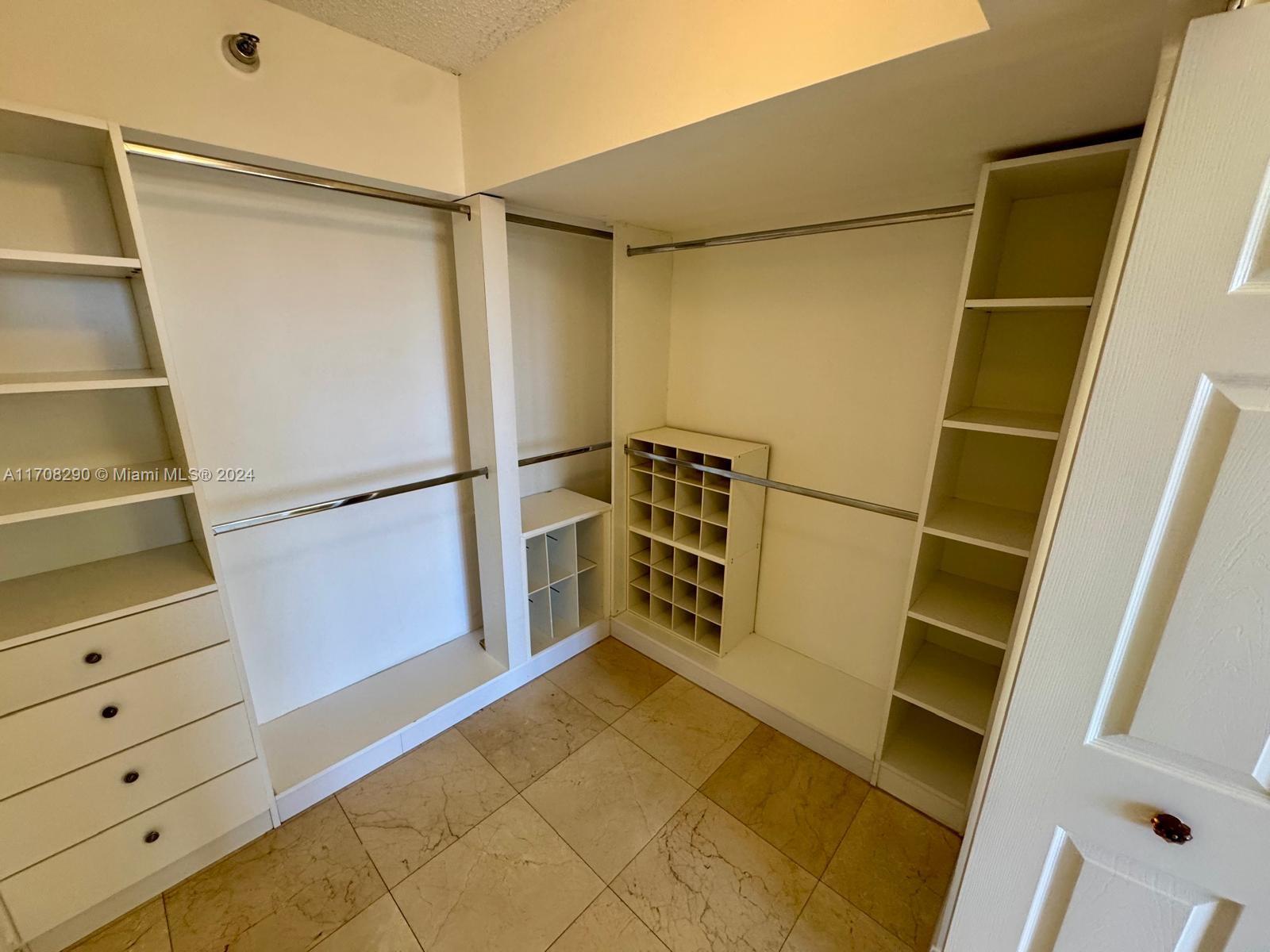 3530 Mystic Pointe Dr #1809, Aventura FL 33180