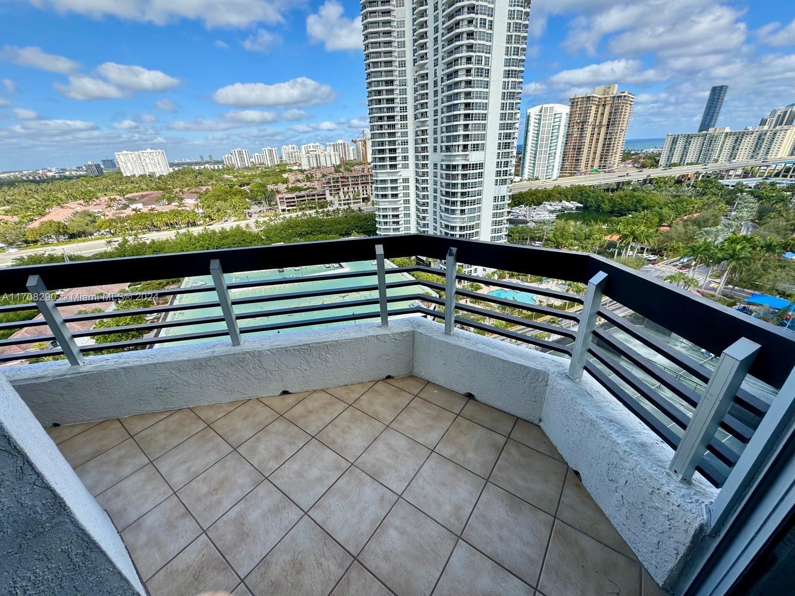 3530 Mystic Pointe Dr #1809, Aventura FL 33180