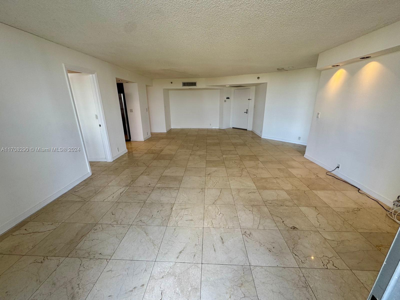 3530 Mystic Pointe Dr #1809, Aventura FL 33180