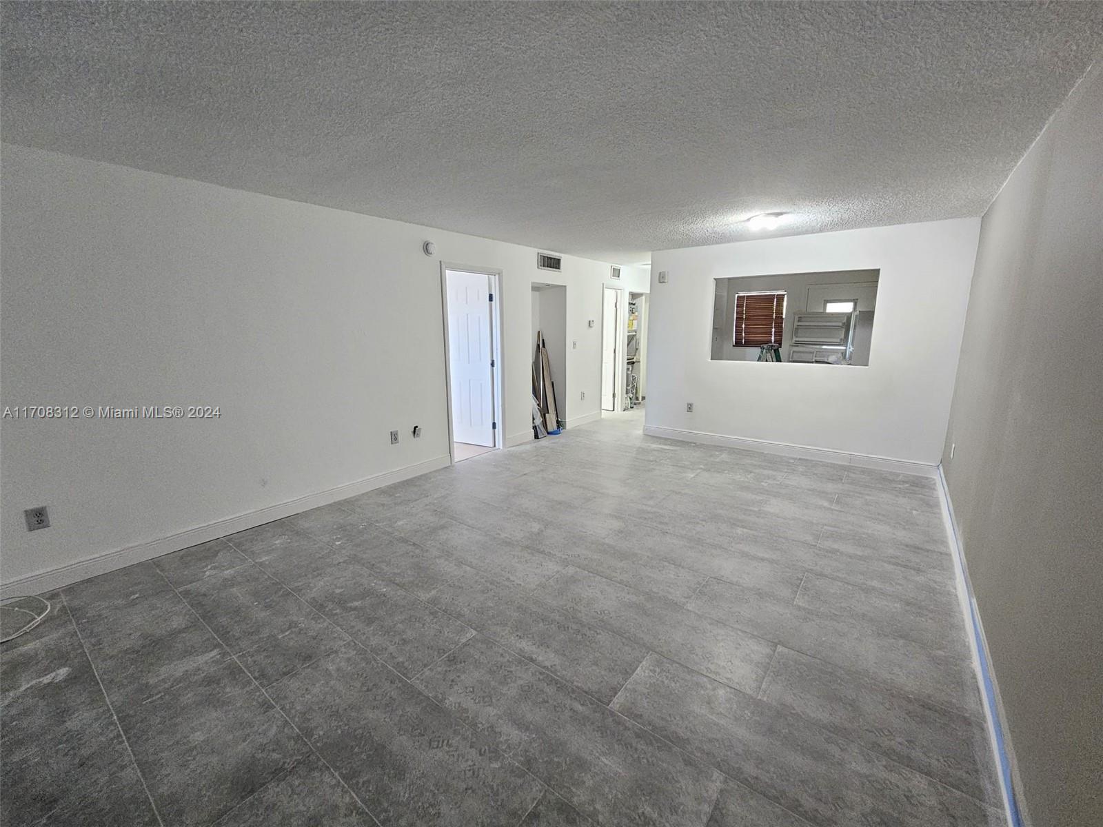 3600 NE 170th St #402, North Miami Beach, Florida image 4