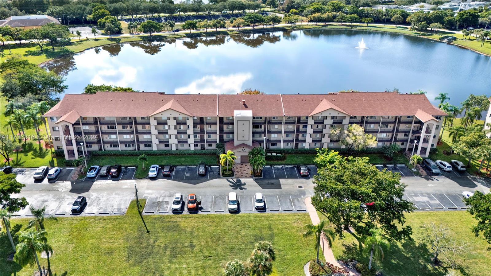 13700 SW 14th St #410D, Pembroke Pines, Florida image 2