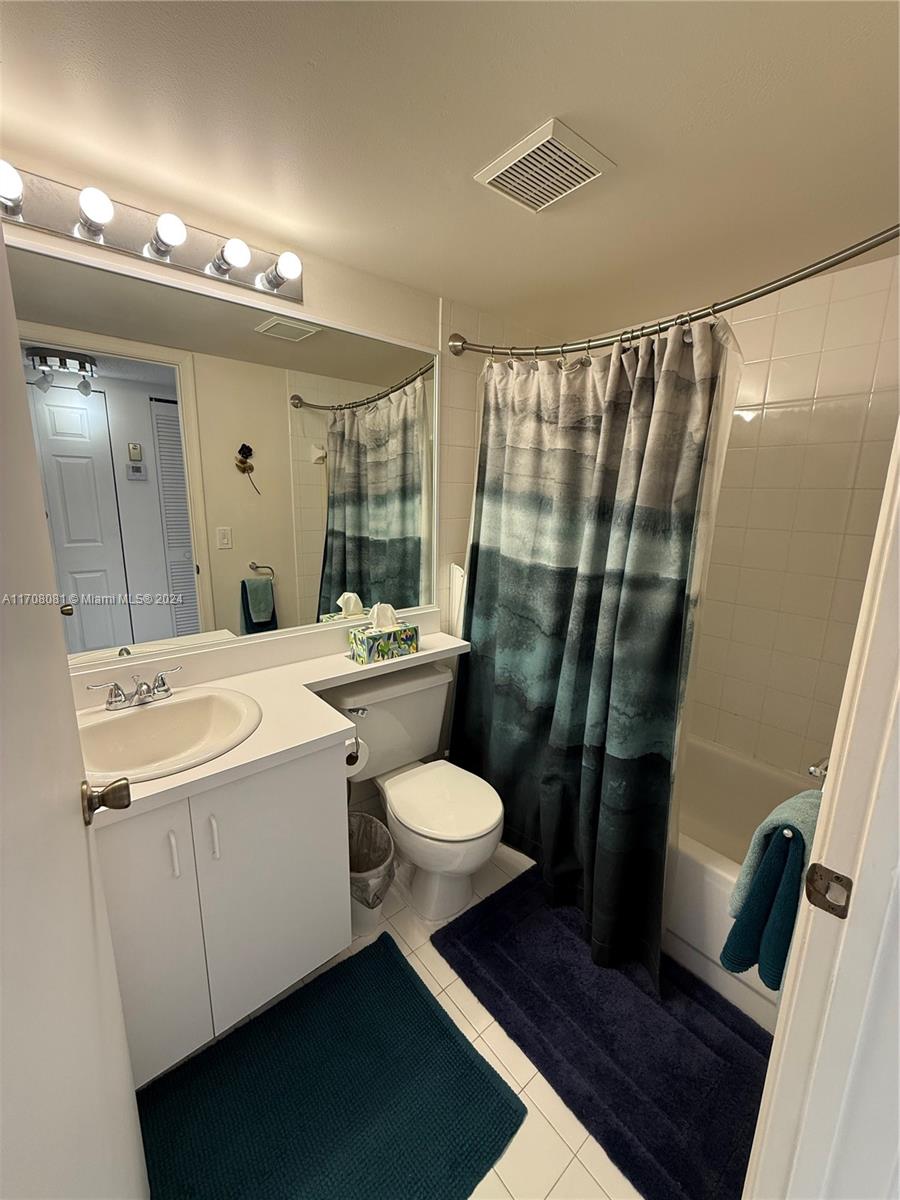 517 Waterside Dr #517, Hypoluxo, Florida image 14