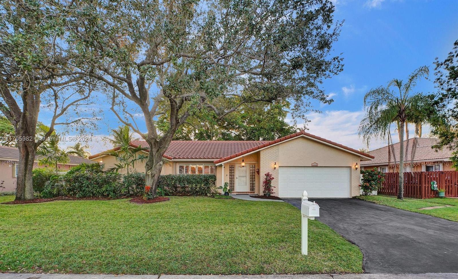 1222 NW 83rd Ave, Coral Springs, Florida image 9