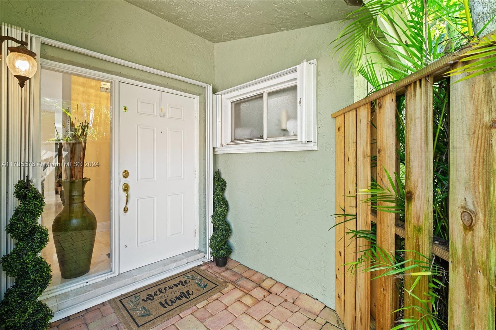 10012 NW 2nd St, Plantation, Florida image 3