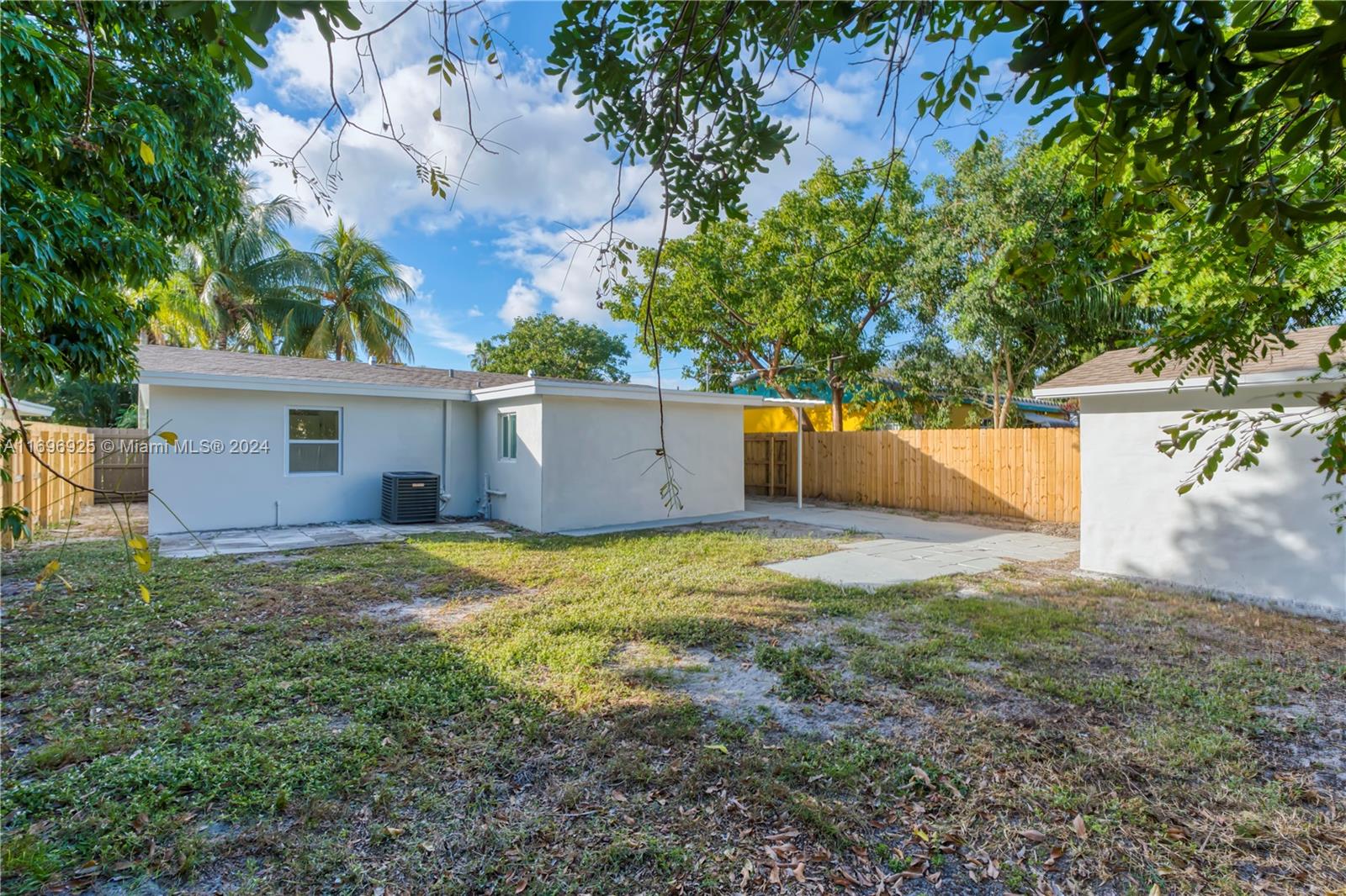 221 NE 55th St, Oakland Park, Florida image 20