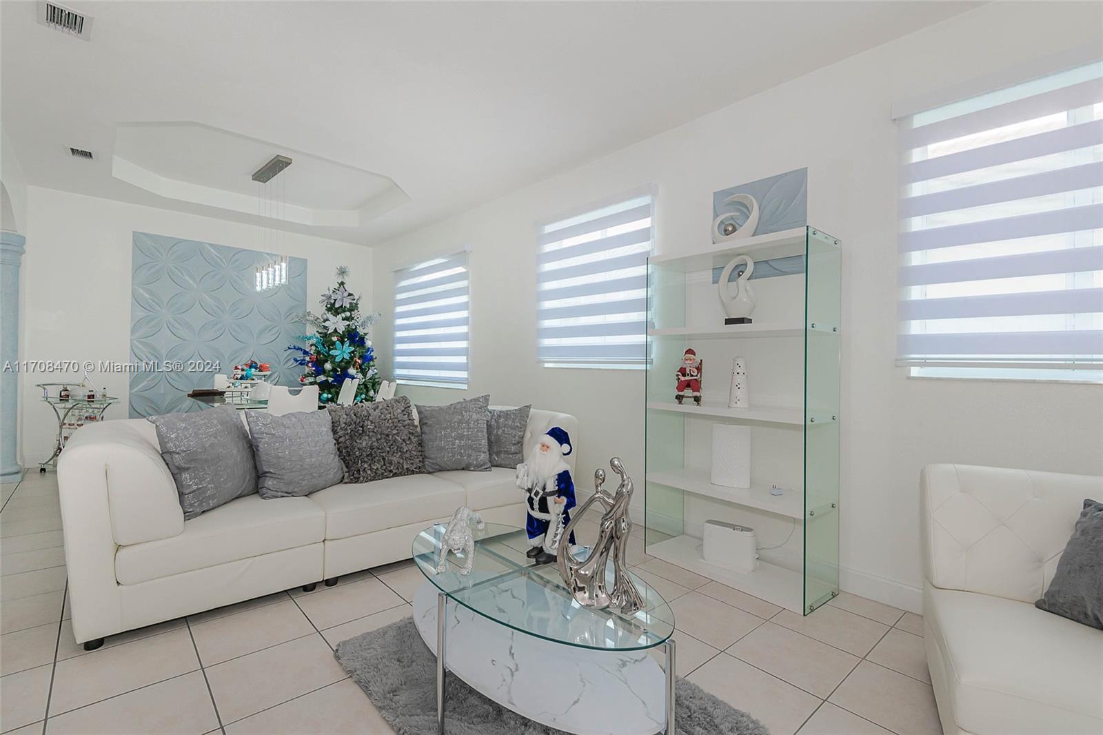 15226 SW 21st Ln, Miami, Florida image 2