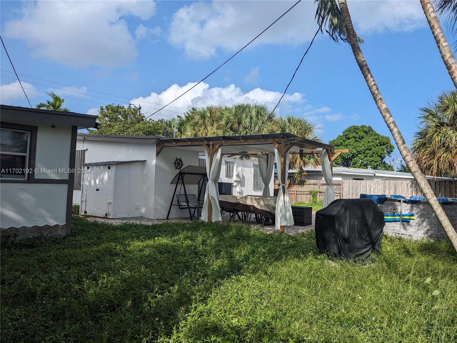 1916 NE 54th St, Pompano Beach, Florida image 4