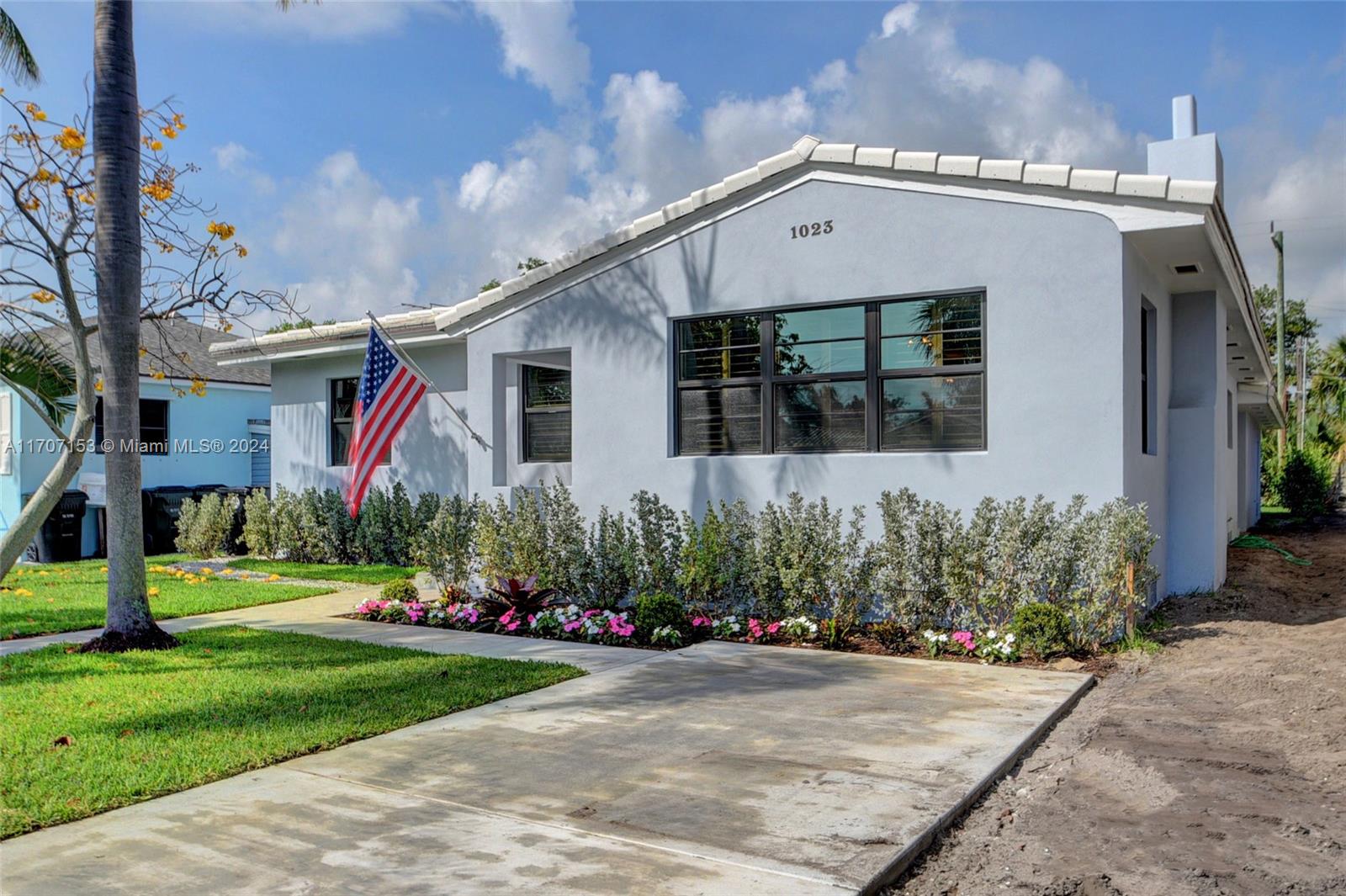 1023 S Palmway, Lake Worth, Florida image 4