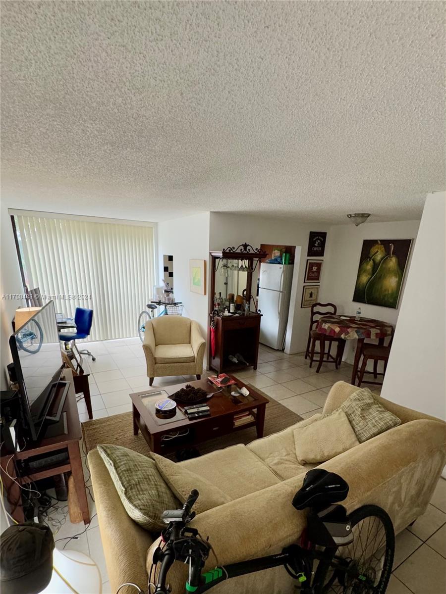 16919 N Bay Rd #117, Sunny Isles Beach, Florida image 3