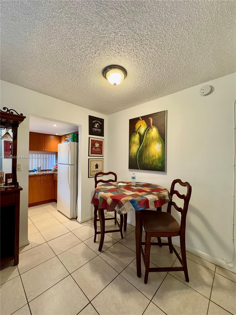 16919 N Bay Rd #117, Sunny Isles Beach, Florida image 4