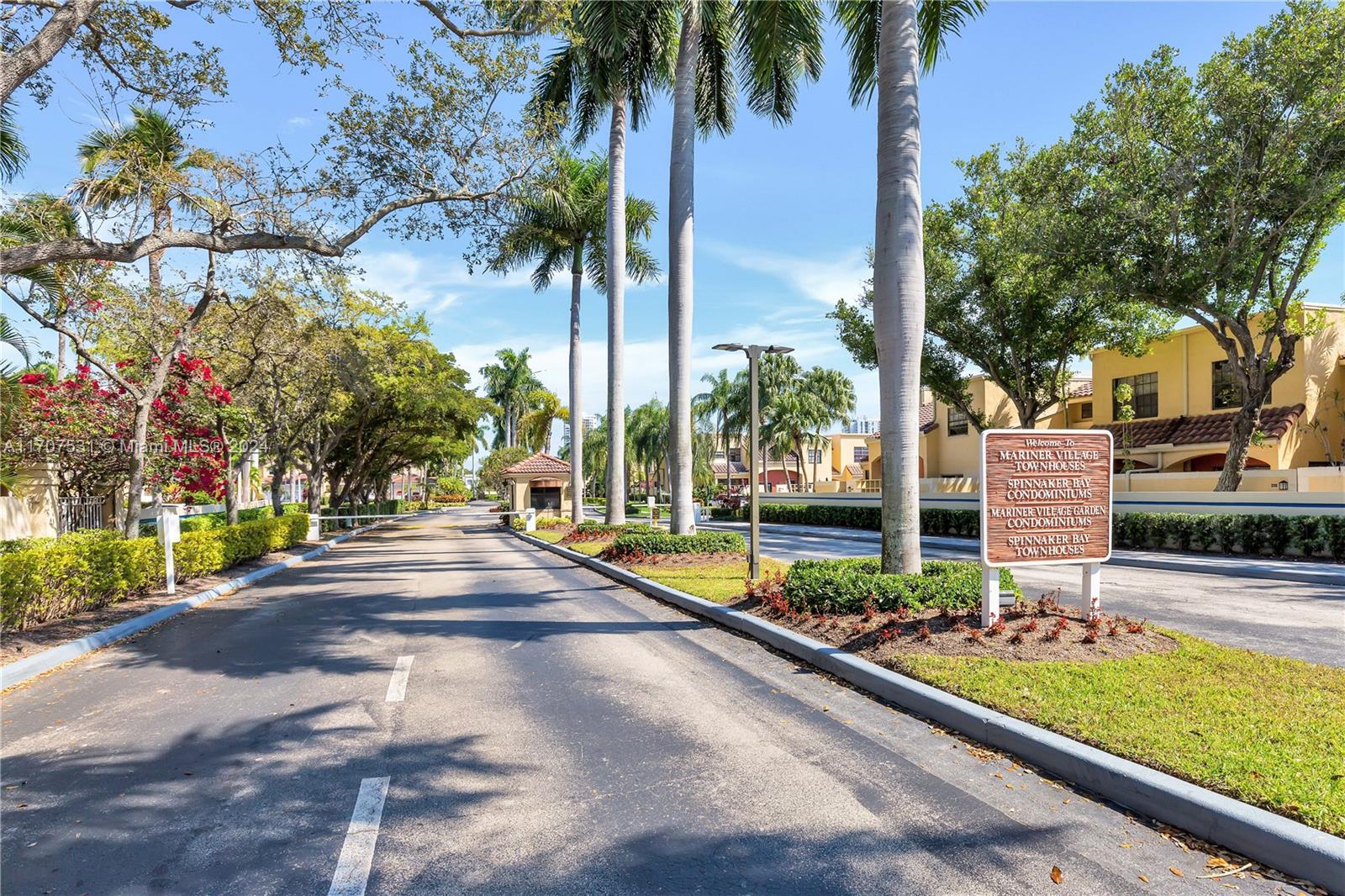 3549 Magellan Cir #414, Aventura, Florida image 2