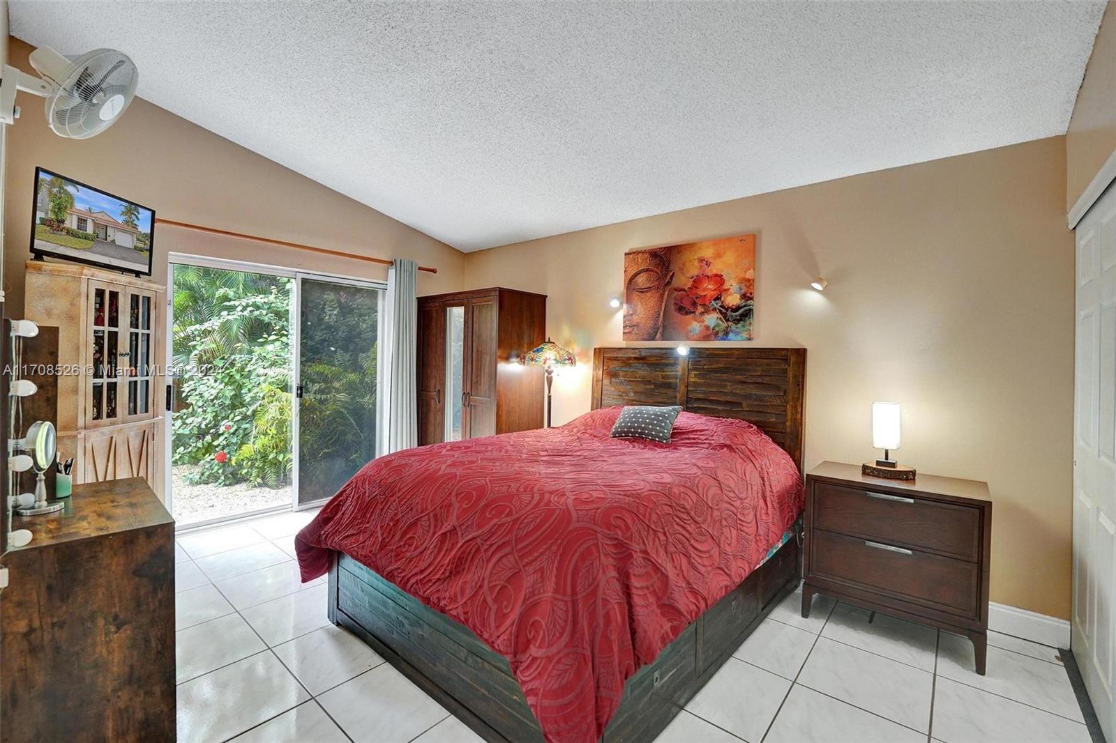 1399 Seagrape Cir, Weston, Florida image 34