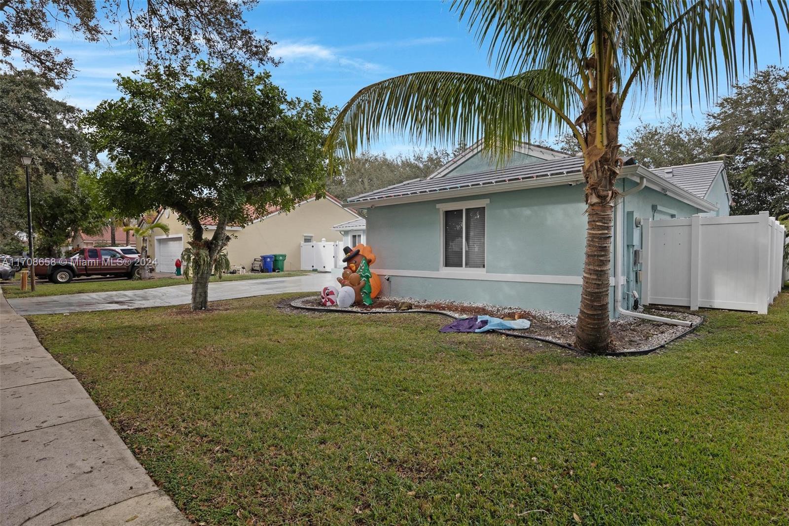 12921 SW 17th Ct, Miramar, Florida image 3