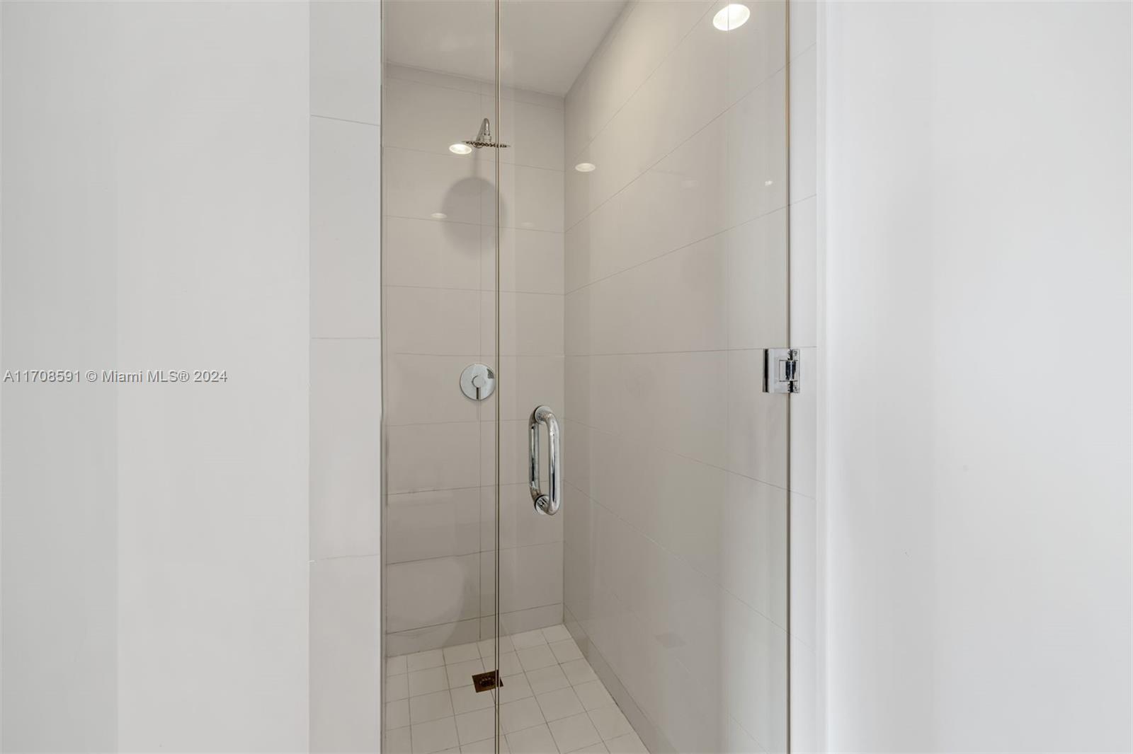480 NE 31st St #2105, Miami FL 33137