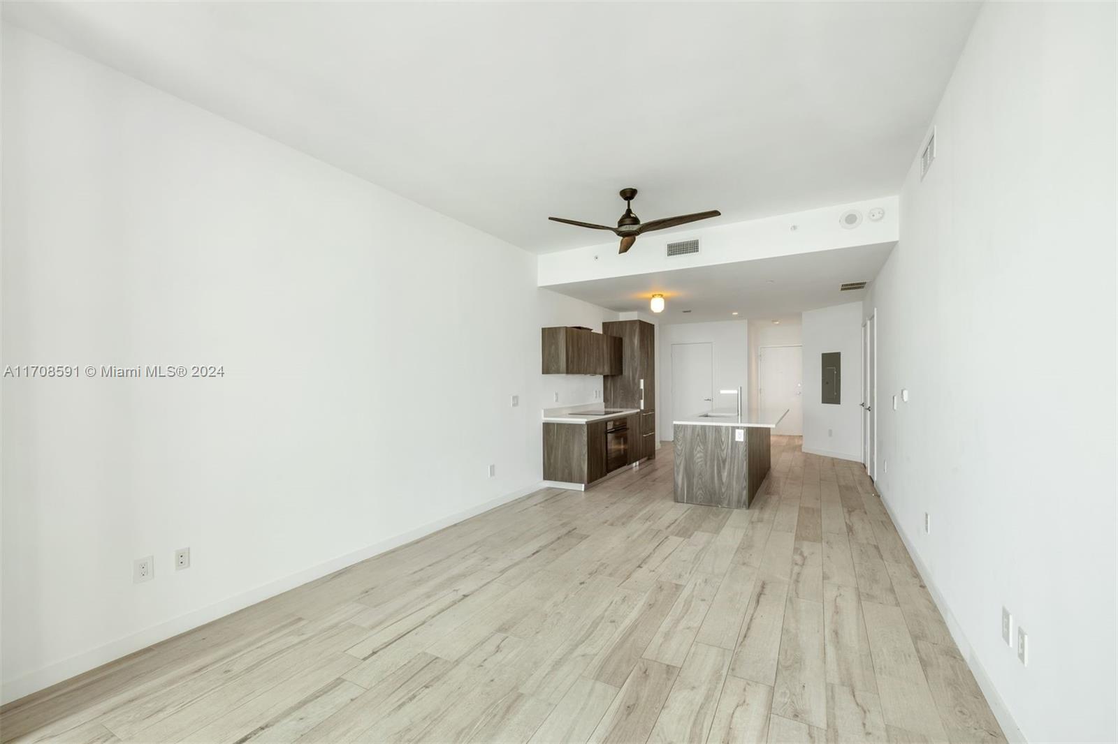 480 NE 31st St #2105, Miami FL 33137