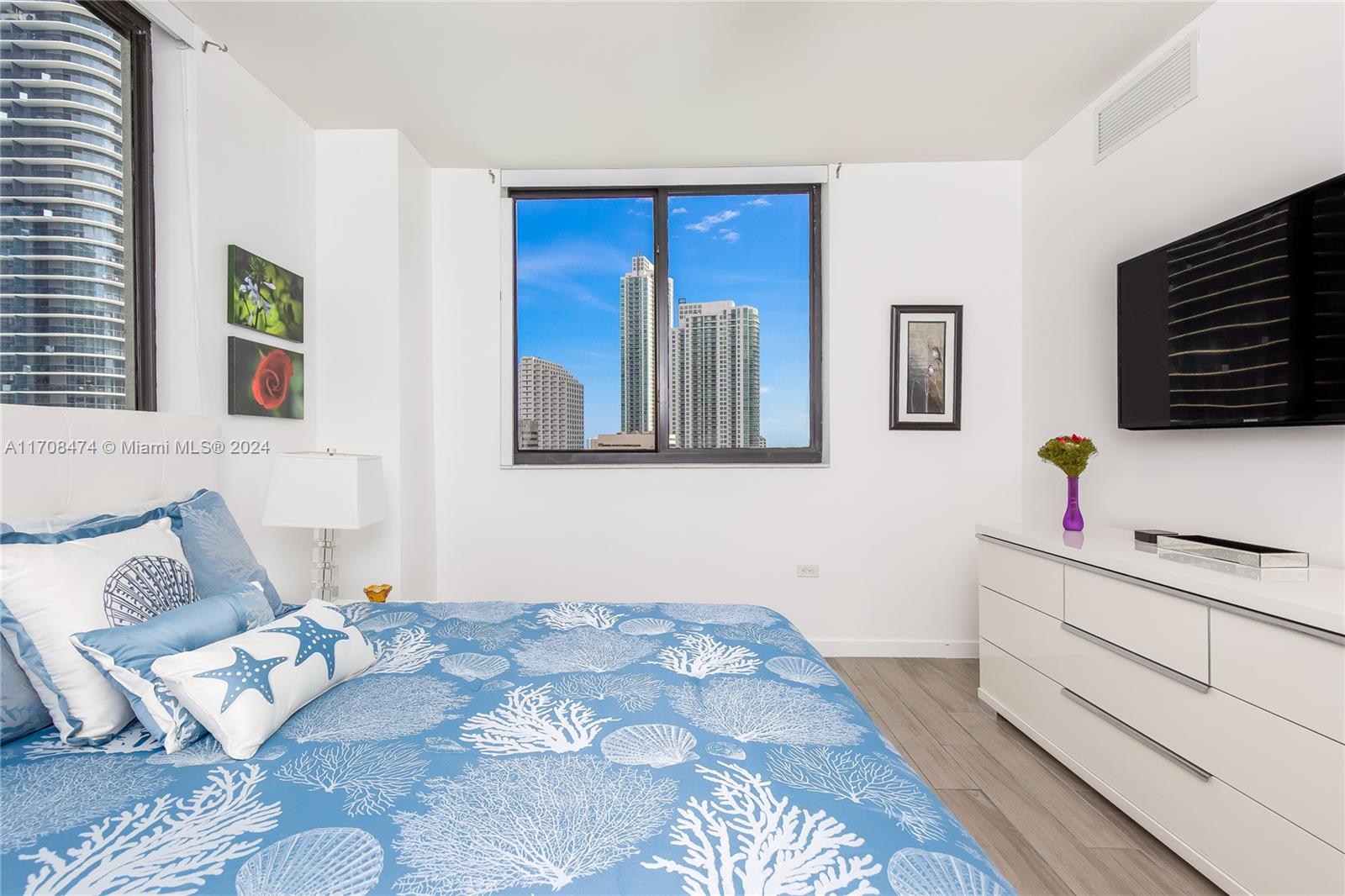 999 SW 1st Ave #1602, Miami FL 33130