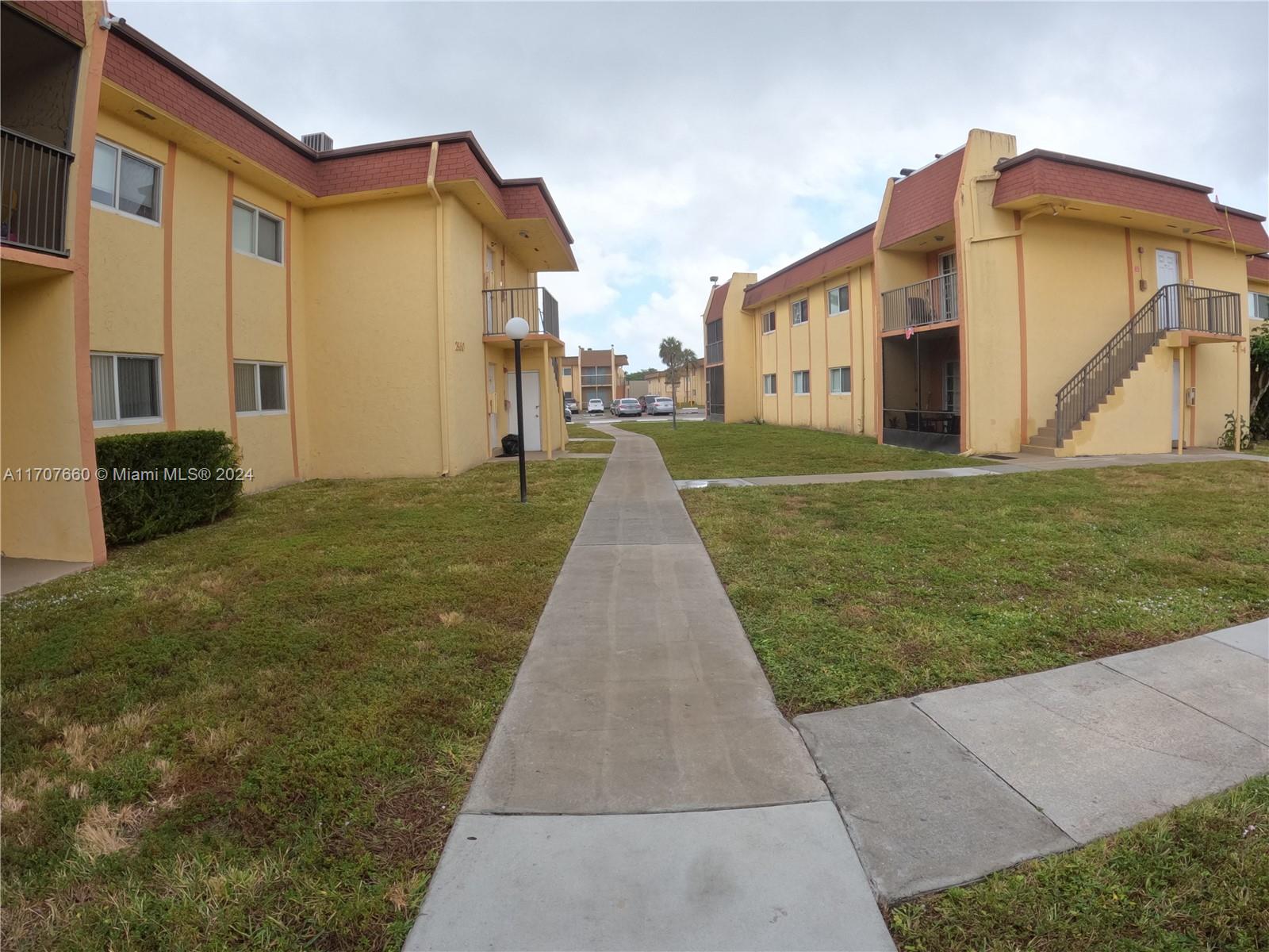 2960 NW 55th Ave #1D, Lauderhill, Florida image 29