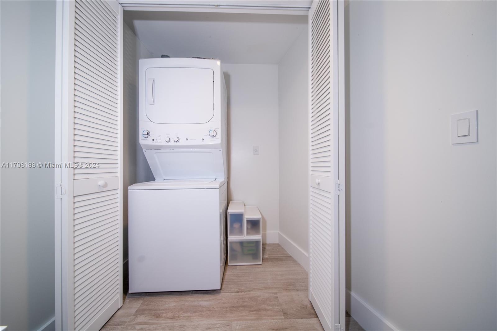 121 NE 34 Street #1514, Miami FL 33137