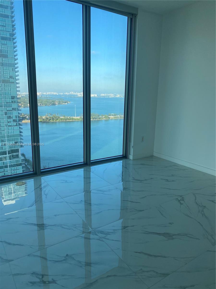 2900 NE 7th Ave #2401, Miami FL 33137
