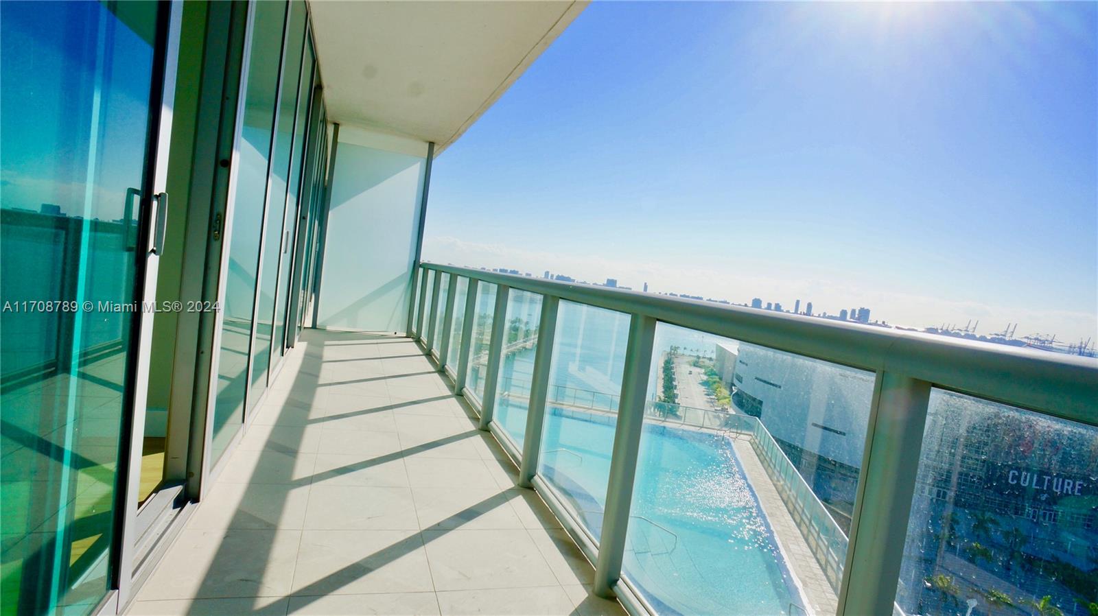888 Biscayne Blvd #1603, Miami FL 33132