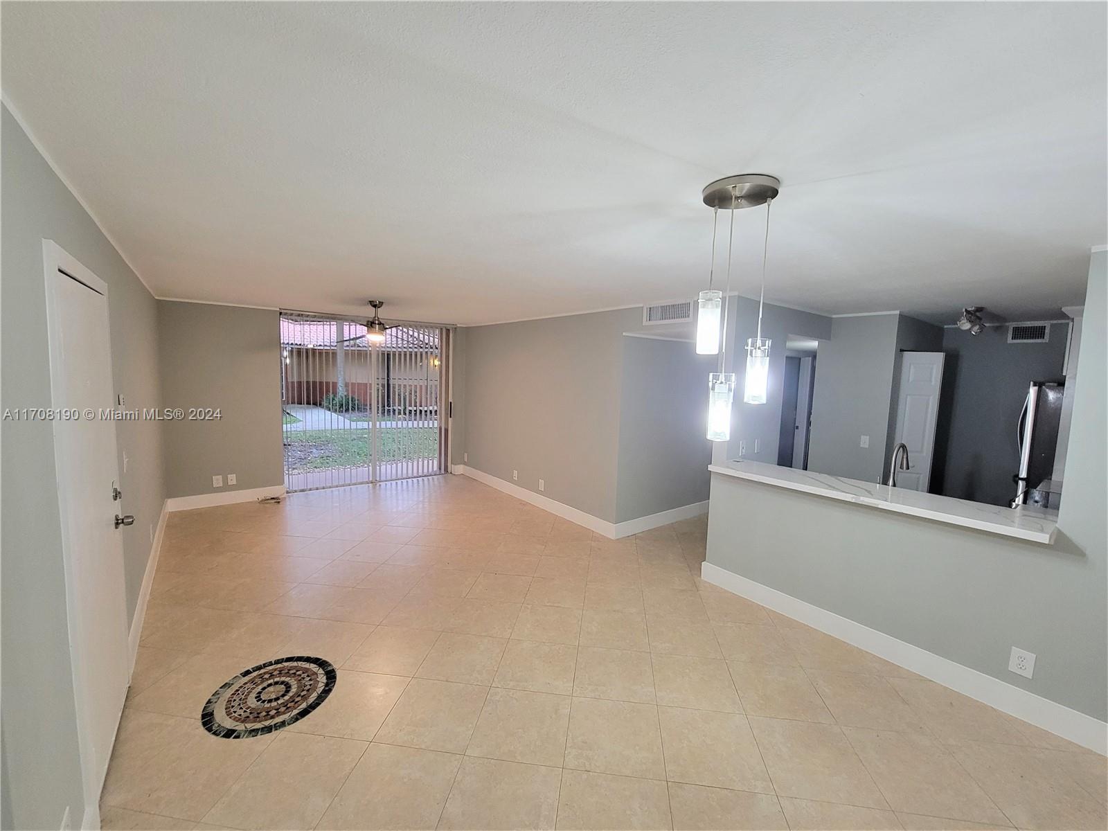 10733 Cleary Blvd #102, Plantation, Florida image 3