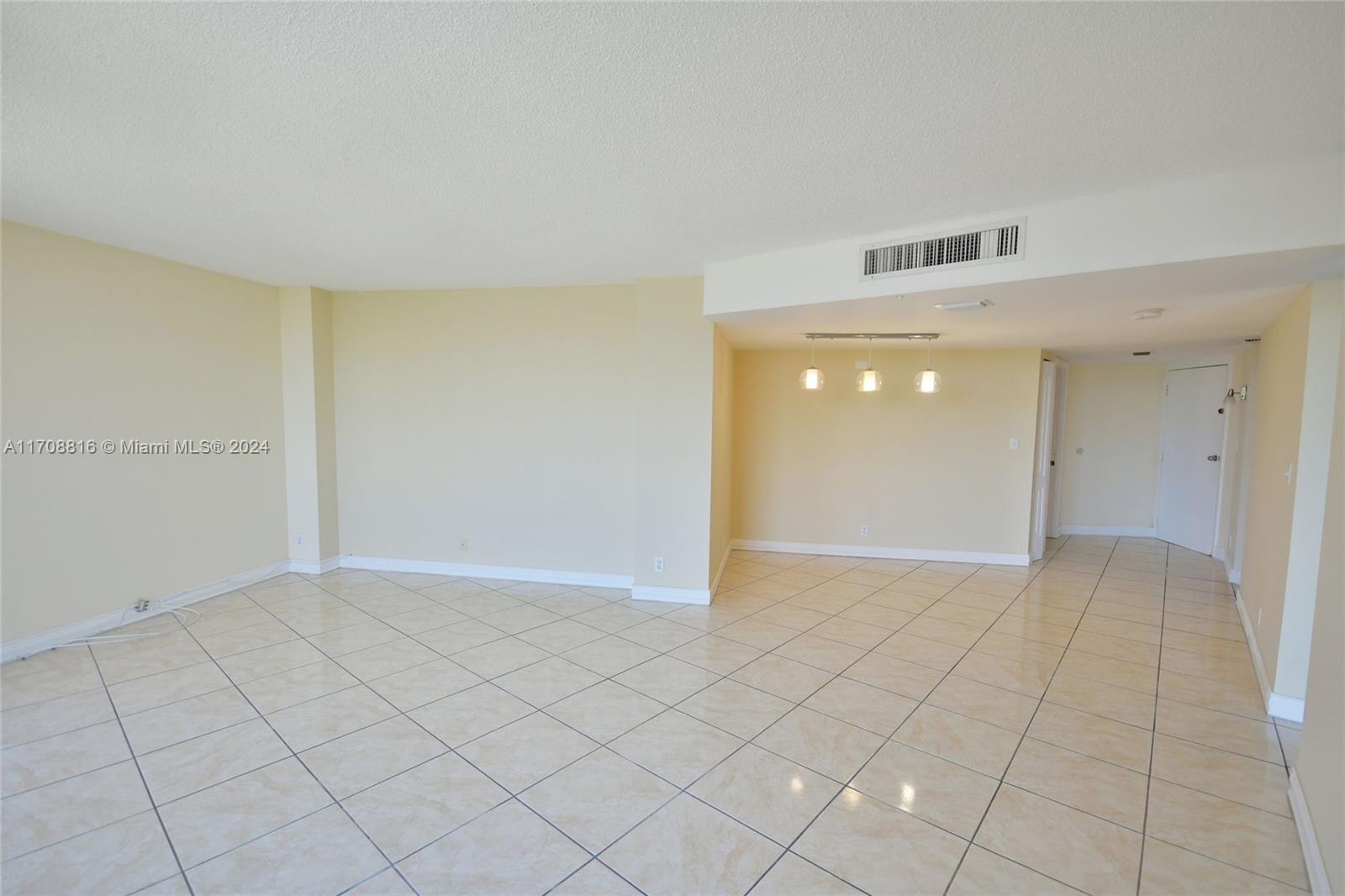 3475 N Country Club Dr #615, Aventura, Florida image 10