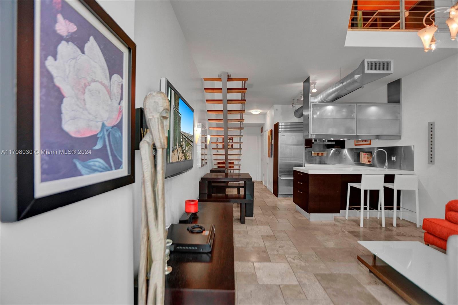 690 SW 1st Ct #2707, Miami FL 33130
