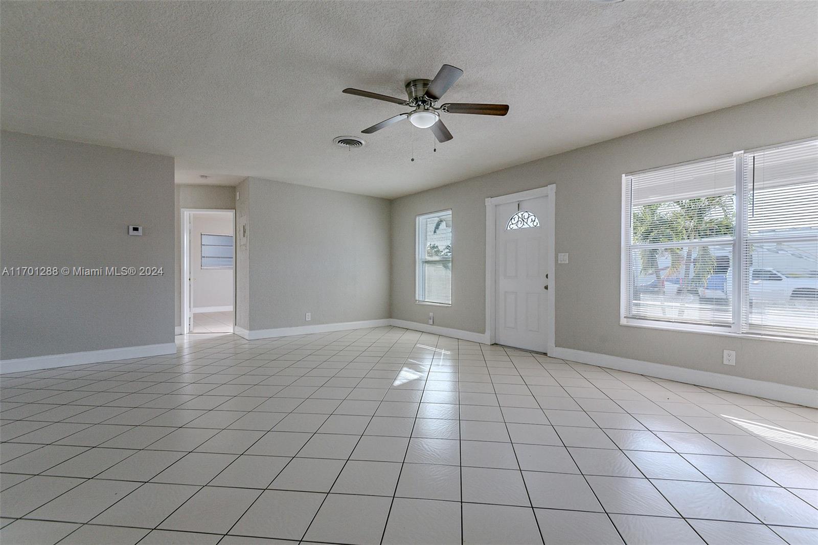 4730 NW 3rd Ave, Oakland Park, Florida image 4