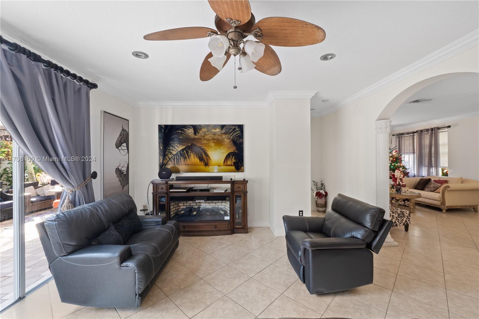 Listing Photo 7