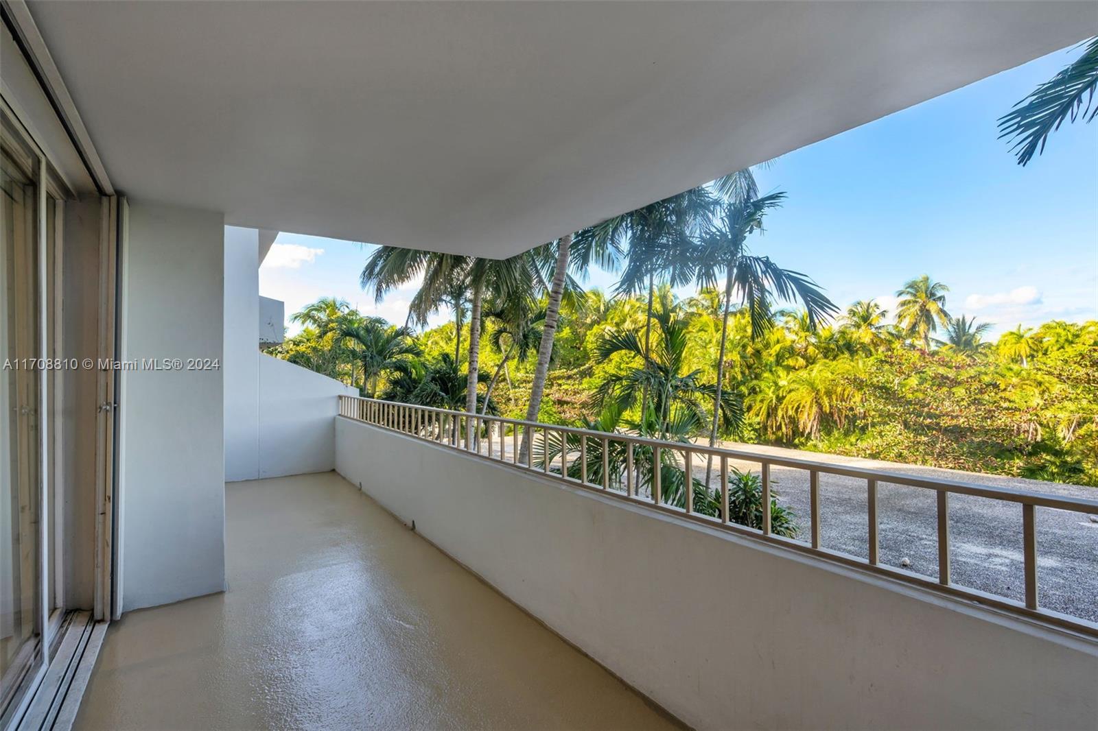 155 Ocean Lane Dr #302, Key Biscayne FL 33149