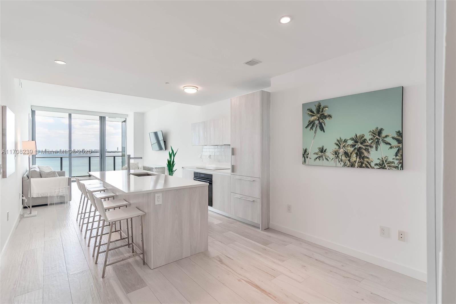 Apartamento à Venda em Miami, FL