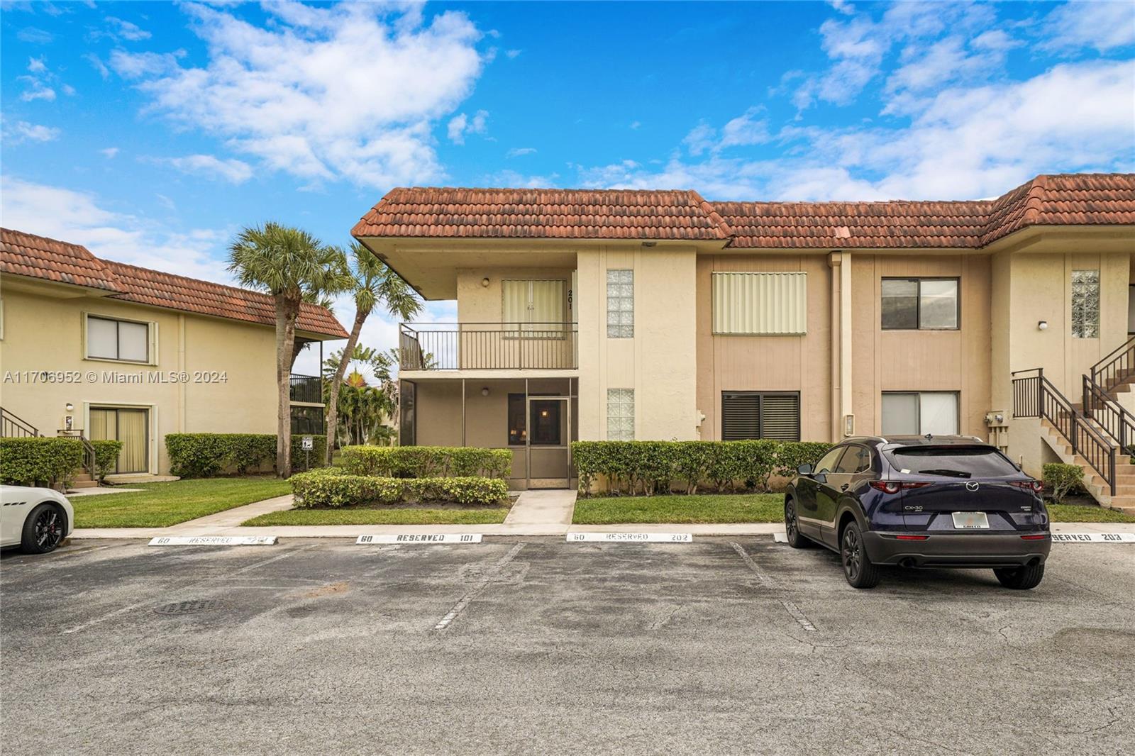 374 Lakeview Dr #101, Weston, Florida image 38