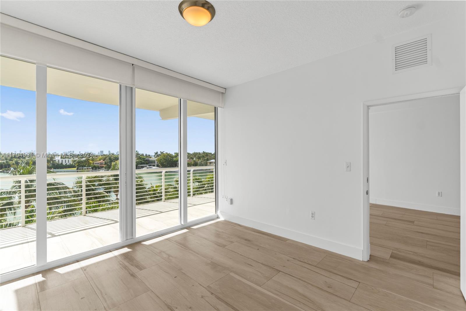 6580 Indian Creek Dr #406, Miami Beach, Florida image 15