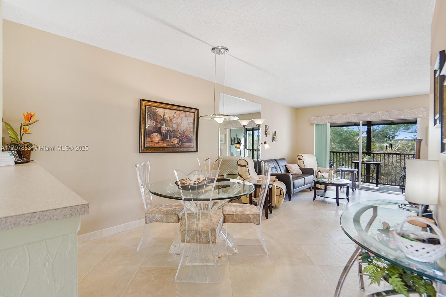 2236 N Cypress Bend Dr #314, Pompano Beach, Florida image 1