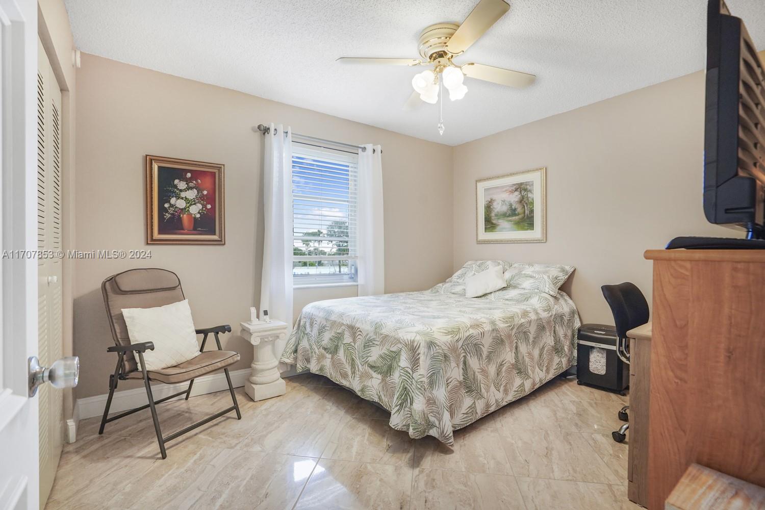 2236 N Cypress Bend Dr #314, Pompano Beach, Florida image 10