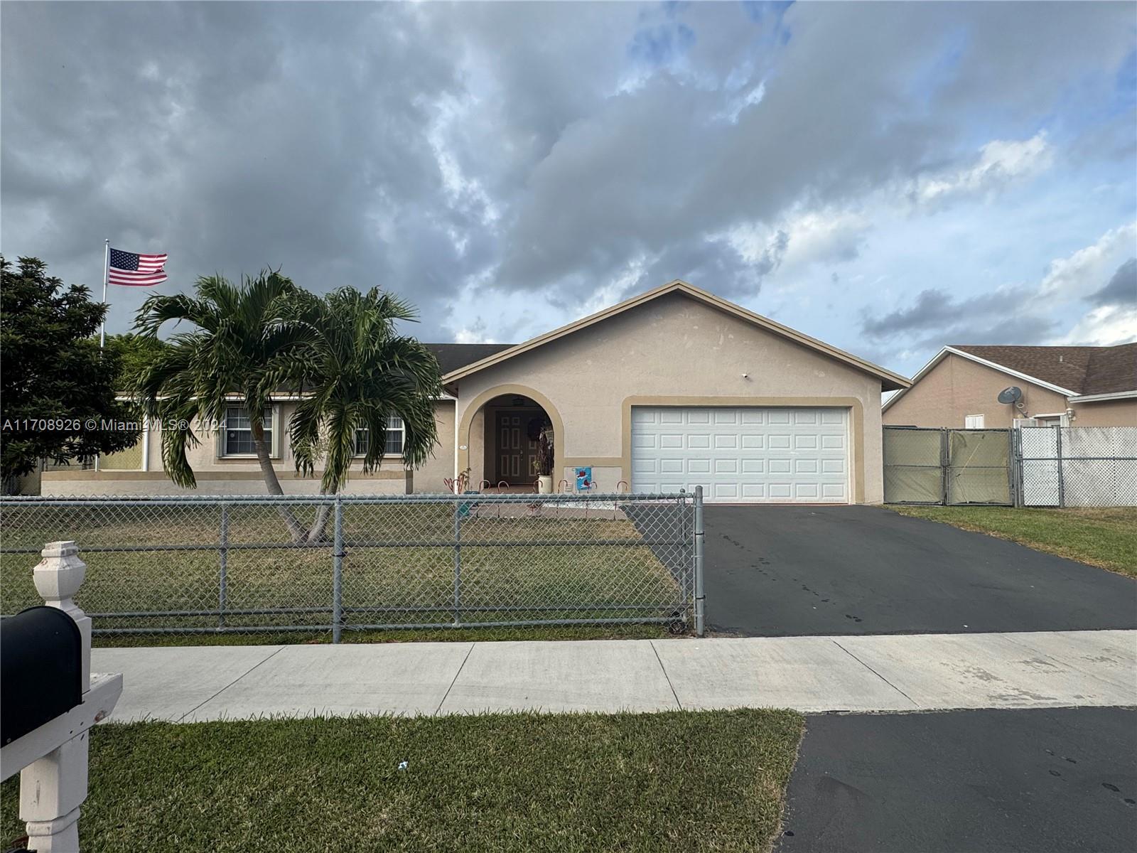 13753 SW 282nd Ter, Homestead, Florida image 1