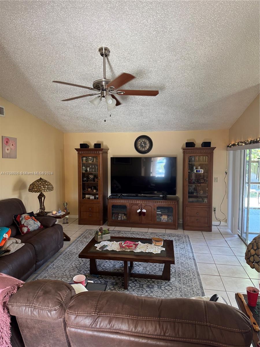 13753 SW 282nd Ter, Homestead, Florida image 4