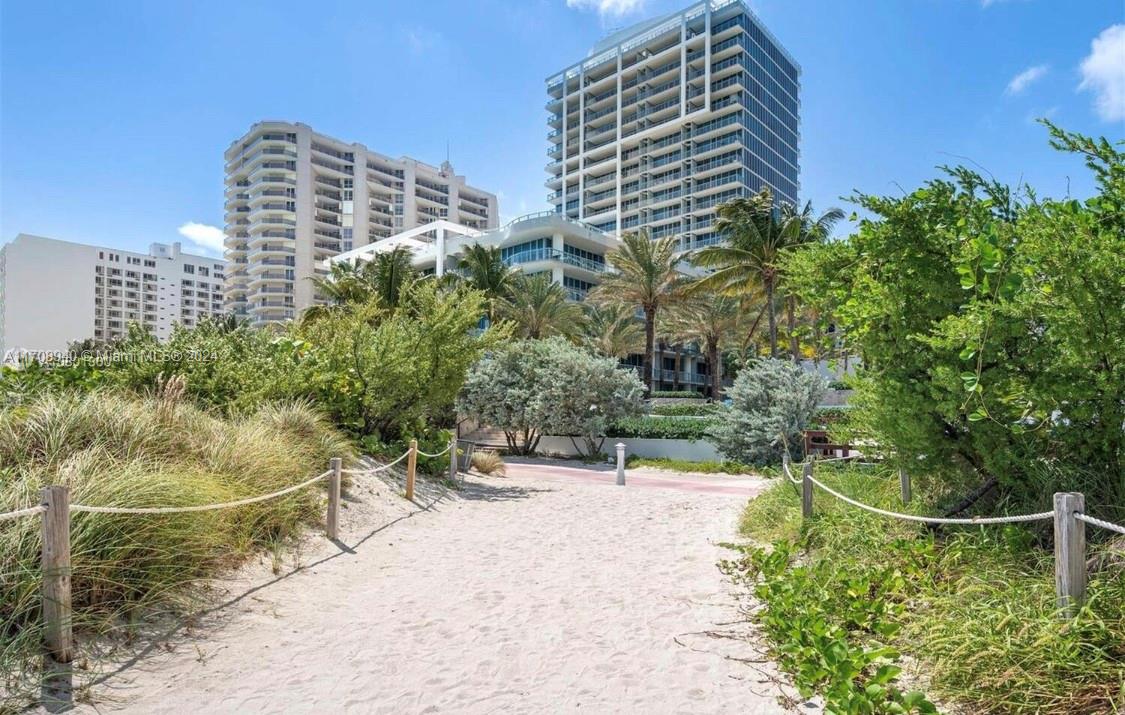 Do not miss this spacious 1 bed 1.5 bath ocean view Beach House with 11 foot ceiling! The Carillon offers an incredible resort lifestyle for one of the best values on Miami Beach. Over 5 acres of pristine oceanfront property, 70,000sqft of wellness facilities & 200+ fitness classes weekly. Amenities abound w/ 4 pools, beach service, juice bar, on-site restaurant, in-suite dining, award winning spa, concierge, valet, salon & more. Take full advantage of the best Miami Beach has to offer w/ direct access to a 7 mile beachwalk that connects to spectacular parks, restaurants & entertain venues. Avail March 21, 2025.