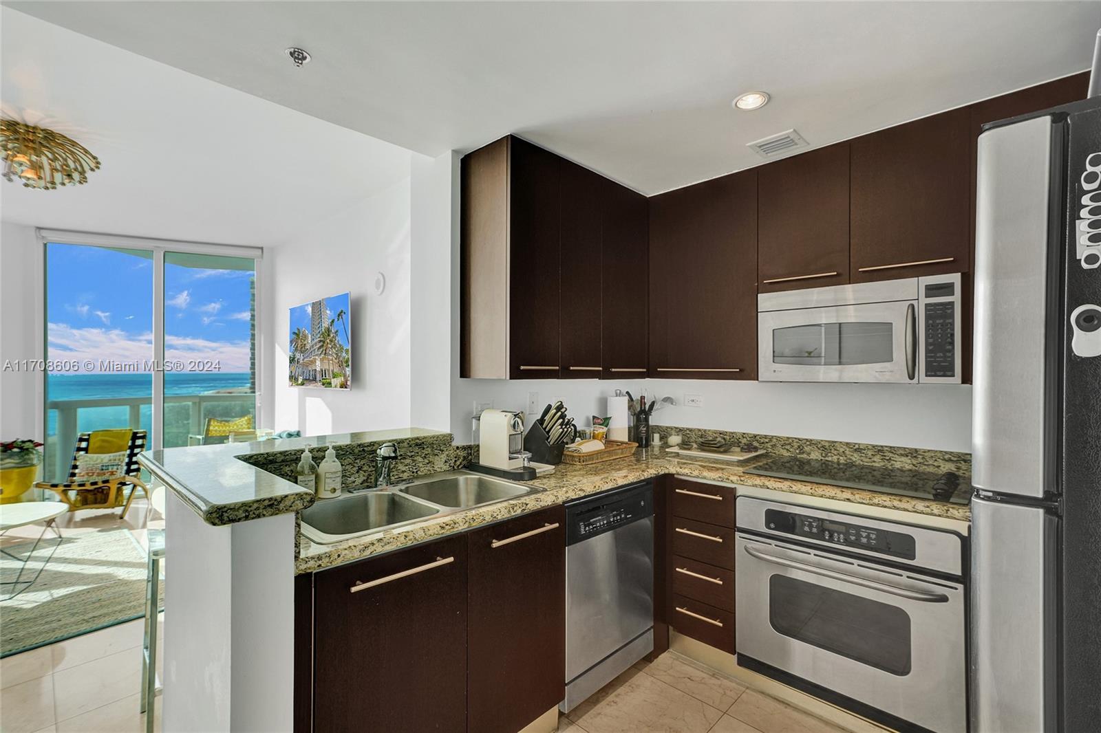 6515 Collins Ave #804, Miami Beach, Florida image 14