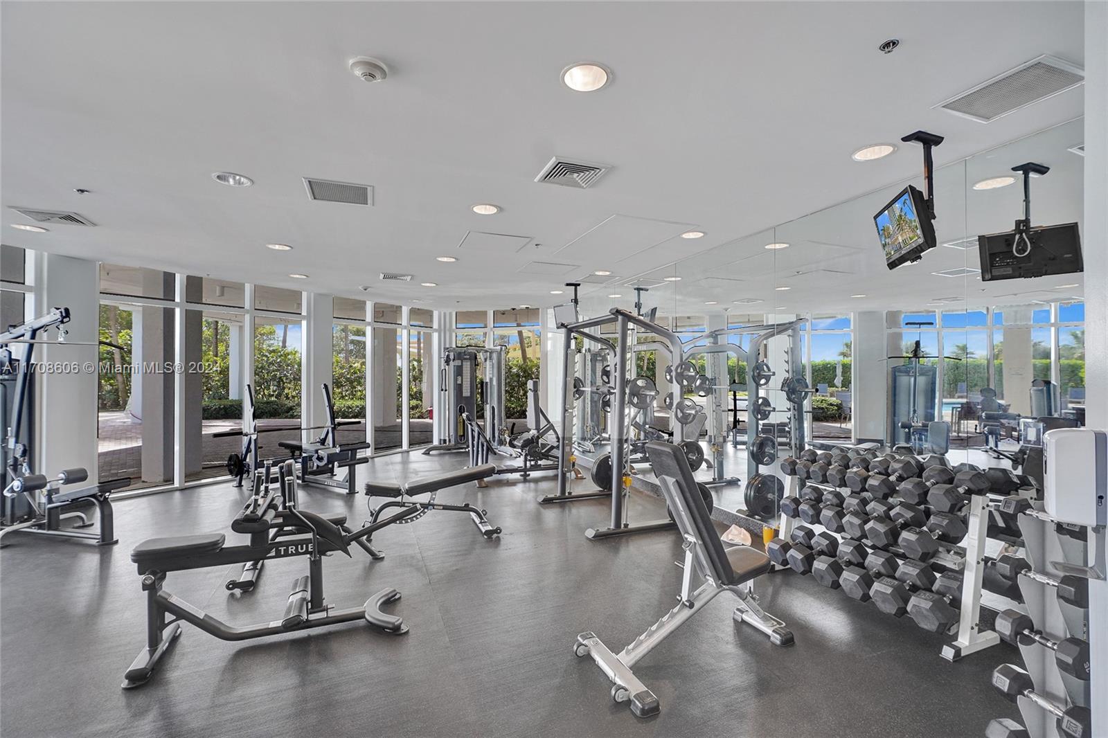 6515 Collins Ave #804, Miami Beach, Florida image 31