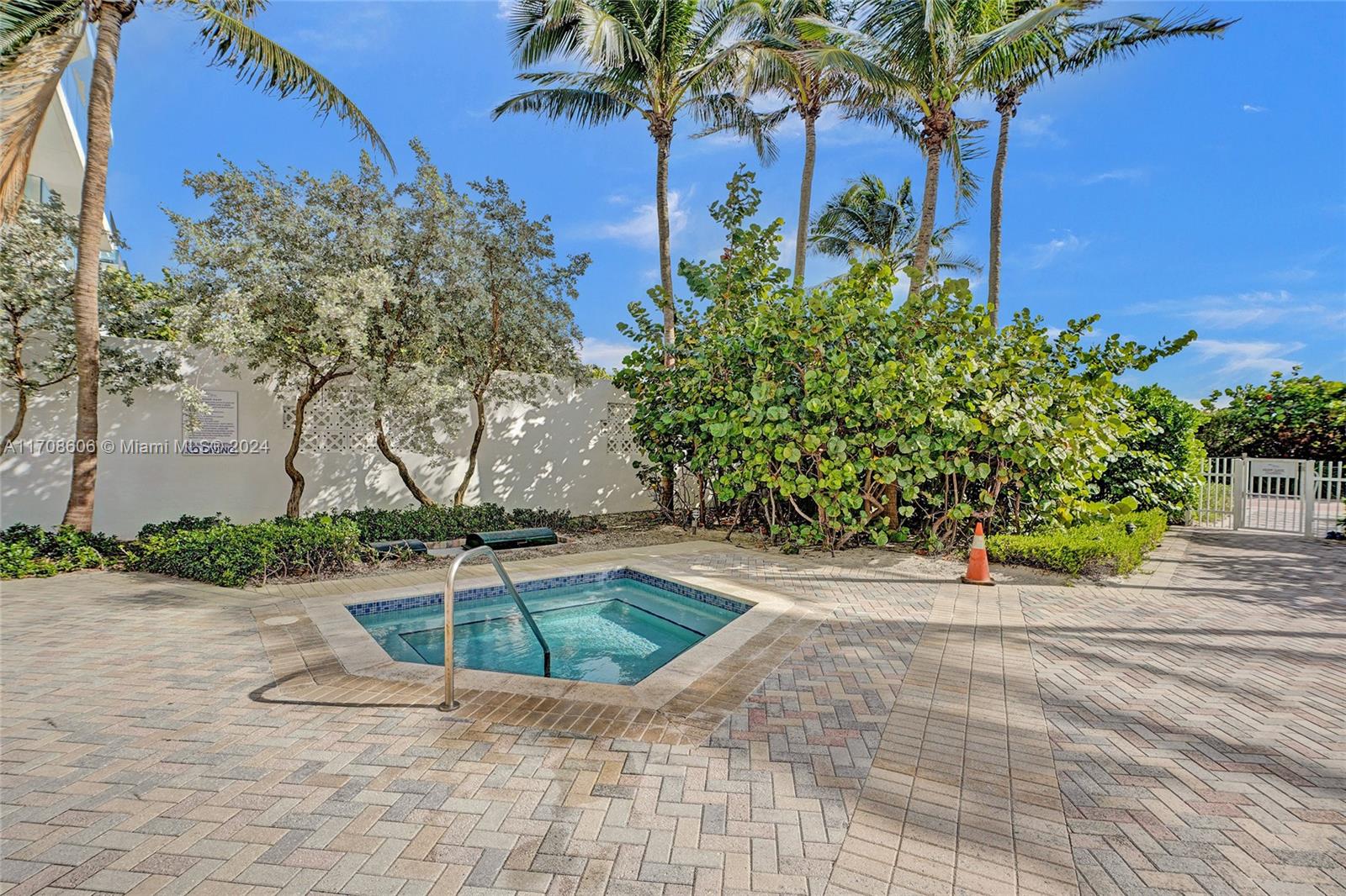 6515 Collins Ave #804, Miami Beach, Florida image 34