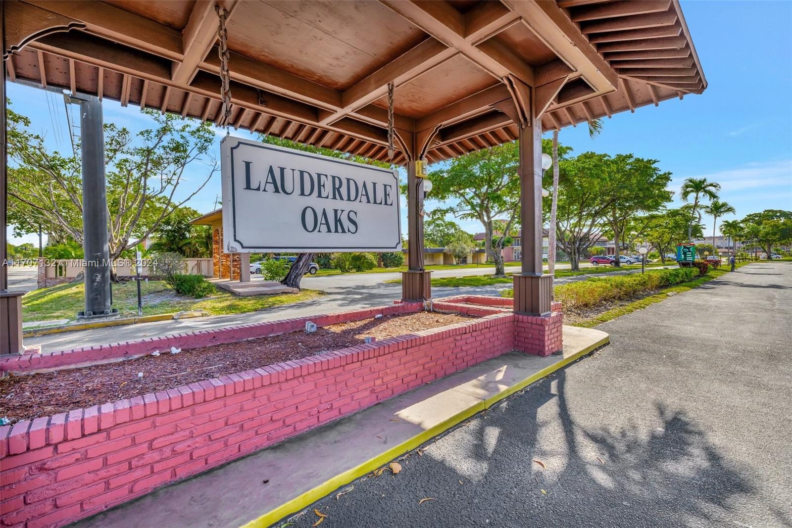 2900 NW 47th Ter #310A, Lauderdale Lakes, Florida image 33