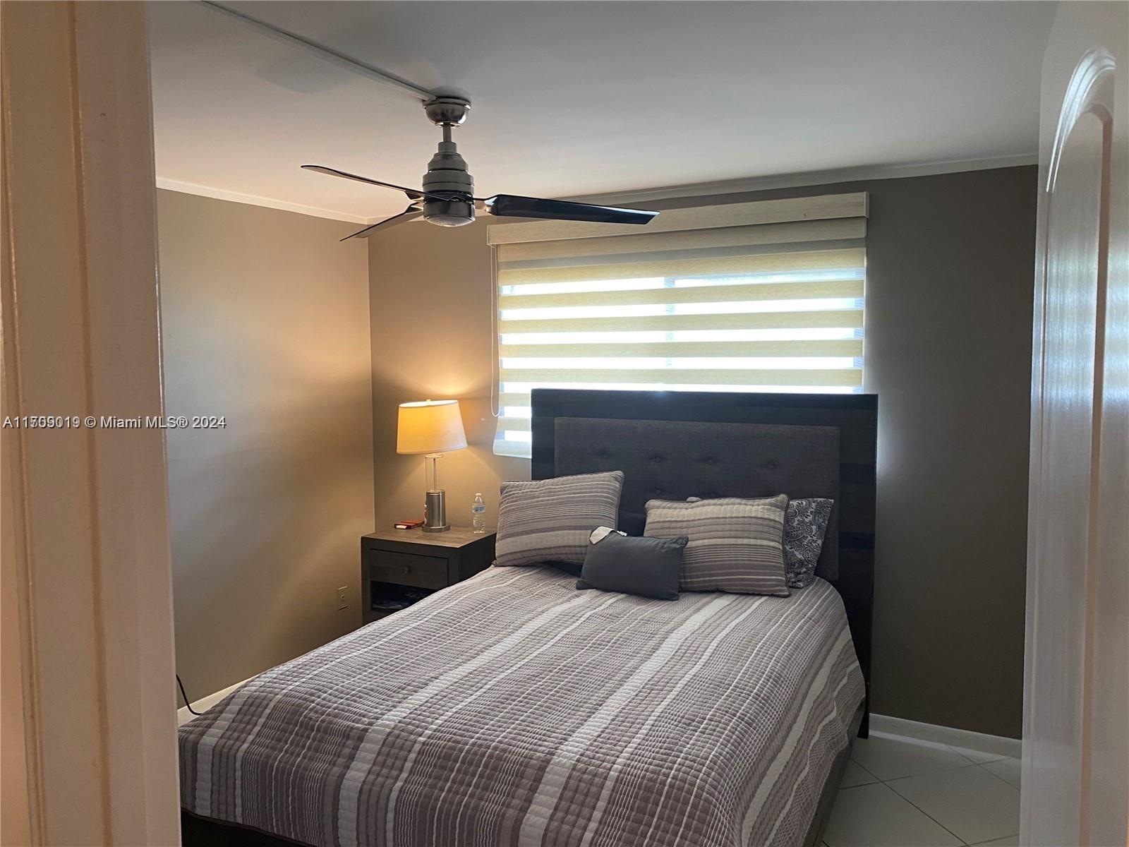 2205 S Cypress Bend Dr #302, Pompano Beach, Florida image 14