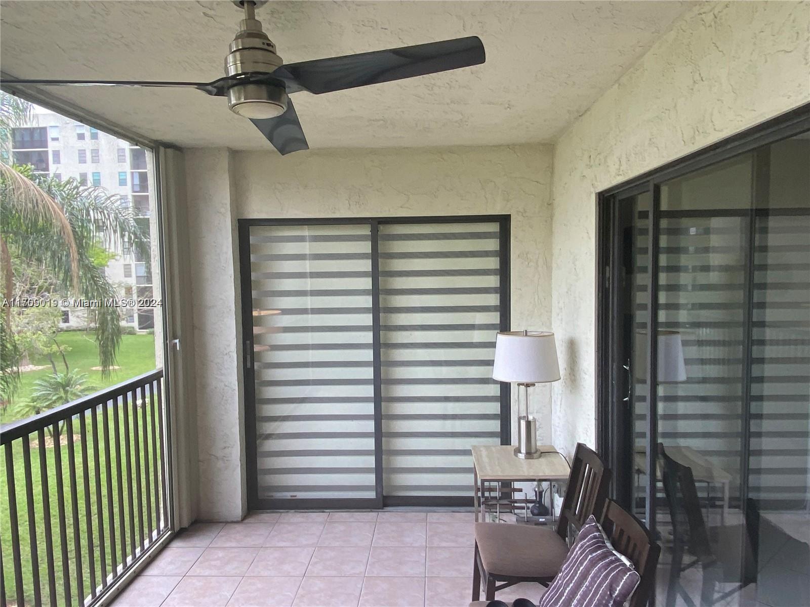 2205 S Cypress Bend Dr #302, Pompano Beach, Florida image 7