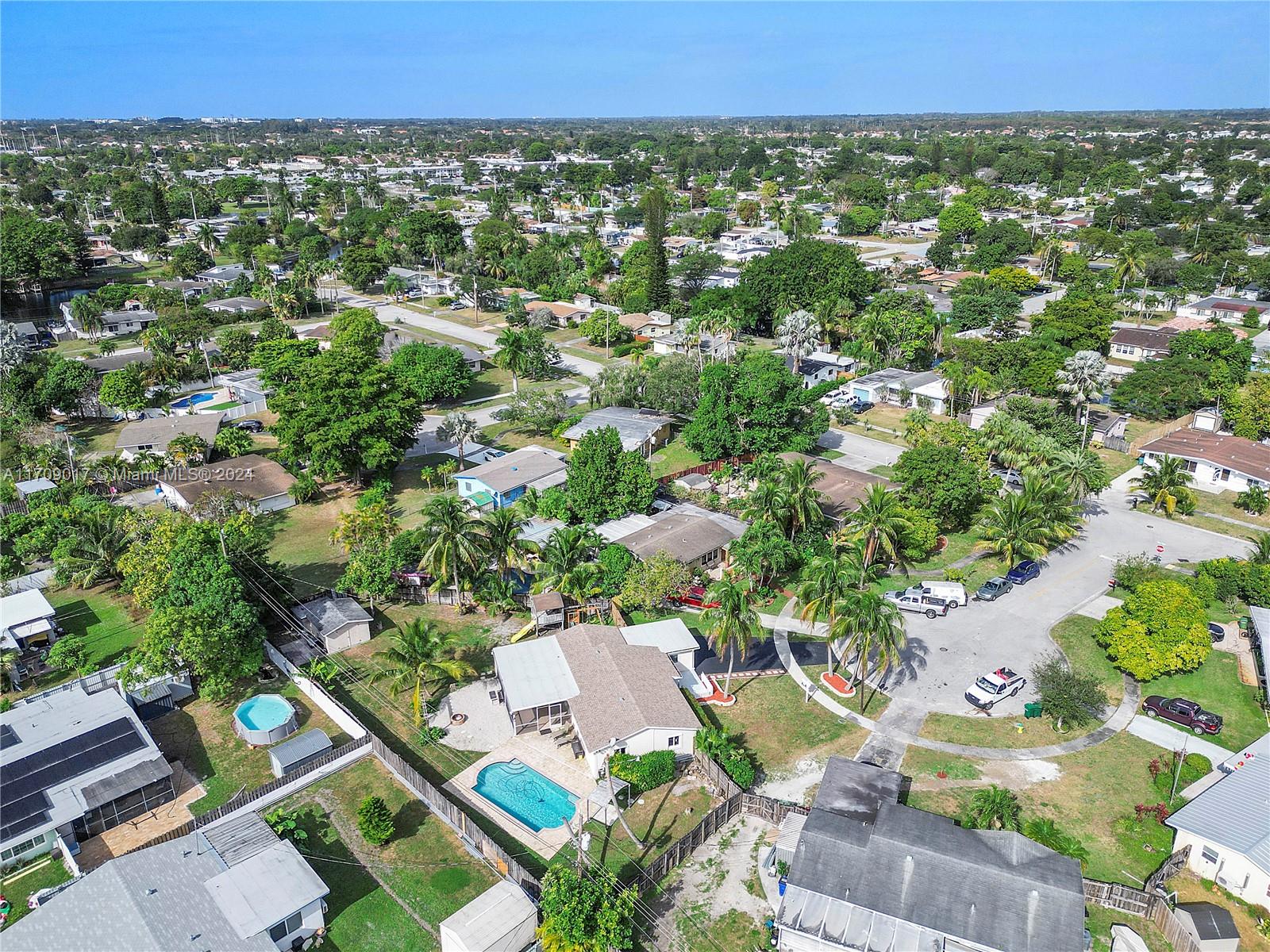 2213 E Hogan Hollow Rd, Margate, Florida image 31